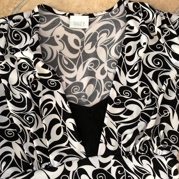 Suzy Shier cute black/white shirt - Picture 2 of 7